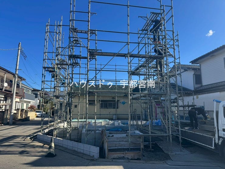 【外観】
現在建築中です♪