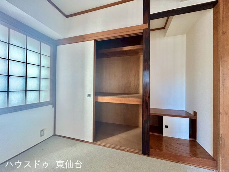 お子さまの学校の書類やお布団などいろんなものを収納できそうで使い勝手がよさそうです♪