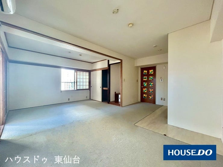 【リビング】
約15.5帖の広々としたリビングです♪