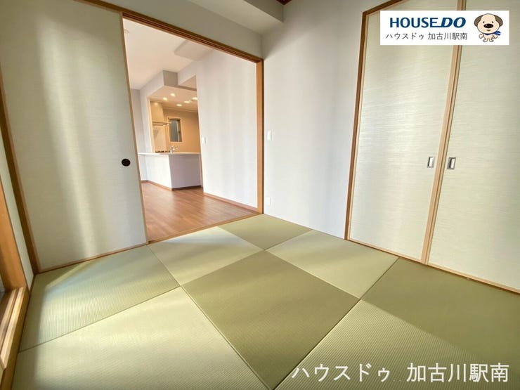 小さなお子さまにはフローリングよりもやわらかい和室の畳の方が安心です♪