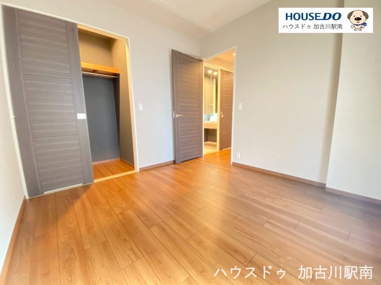 夏場に心地良いひんやり感はフローリングならでは