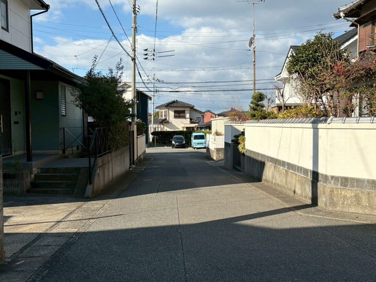 家の前面道路です♪