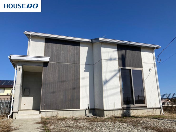 【外観】
現地(2026年3月)撮影
◎本日案内可能◎
ご内覧をご希望の際は、ハウスドゥ 八戸田向までお気軽にお問い合わせくださいませ♪