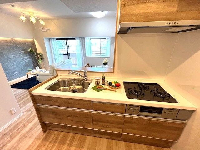 料理がしやすい3口コンロ付のキッチン!