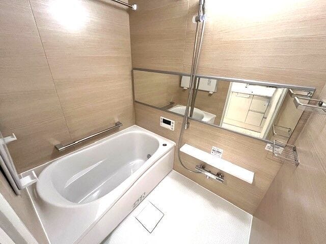 新品交換済のバスルーム!
リラックスして気持ちよく入浴いただけます♪