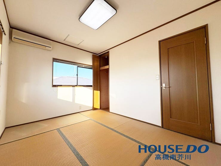 収納もしっかり、備えてあります。
押し入れではない為、リフォームで洋室にしてみるのも!