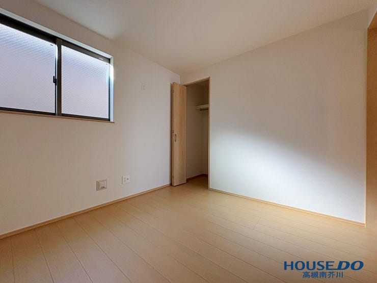 3階5帖。
反対側より。