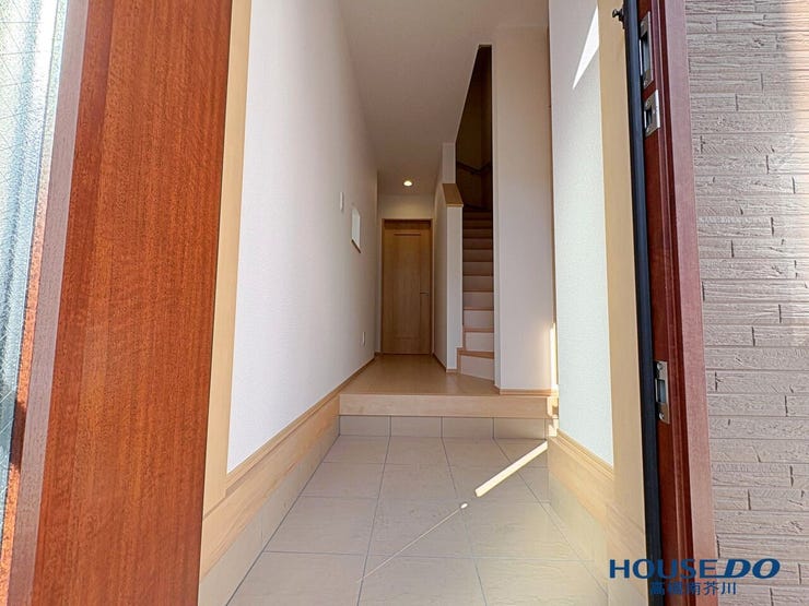 明るい玄関です。