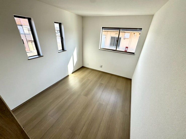 【Bedroom】ナチュラルな内装で、リラックスできる空間。寝室や書斎にも最適です。