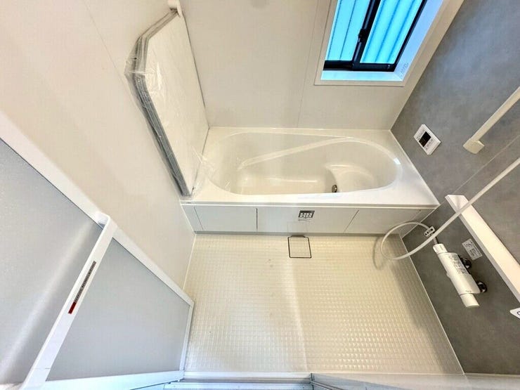 【Bathroom】リラックスできる空間で、一日の疲れを癒し、心身共にリフレッシュできます。