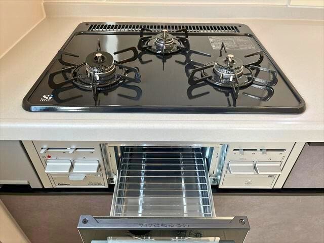 三口コンロ&グリル
(2026年2月9日 撮影)