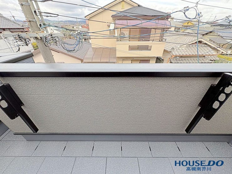 2階と3階のバルコニー。
洗濯物もたくさん干せます。