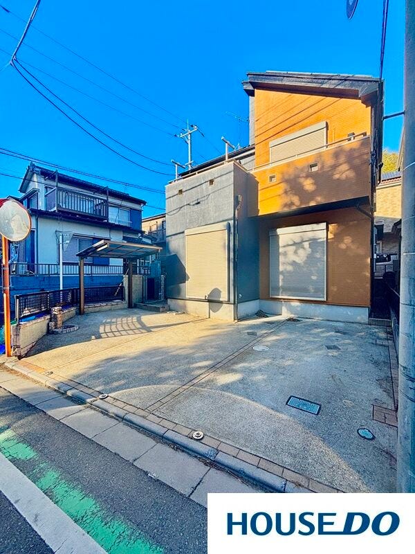 駐車スペース2台分(並列駐車)