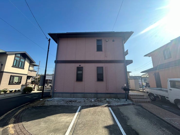 最大5台駐車可能