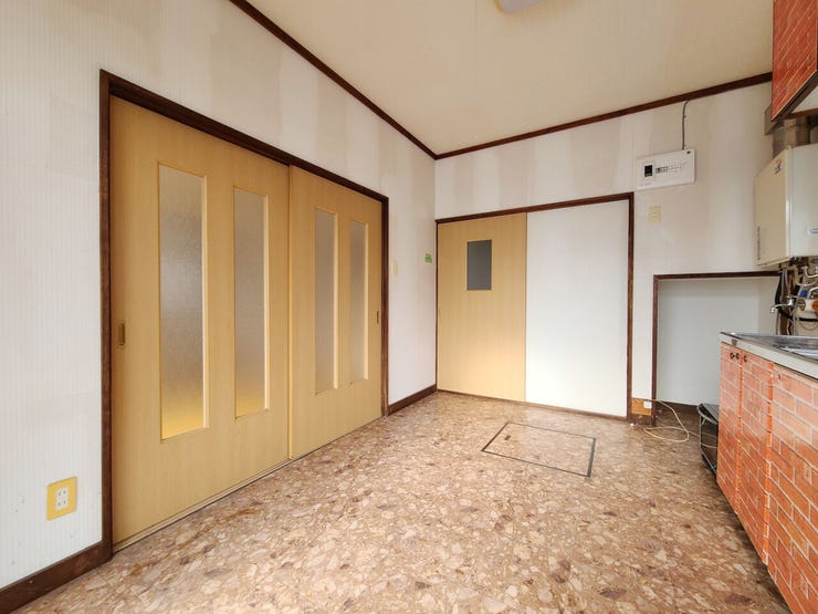 室内(2026年1月)撮影
◎本日案内可能◎
6帖のダイニングキッチンはテーブルを置いてもゆとりがありそう◎