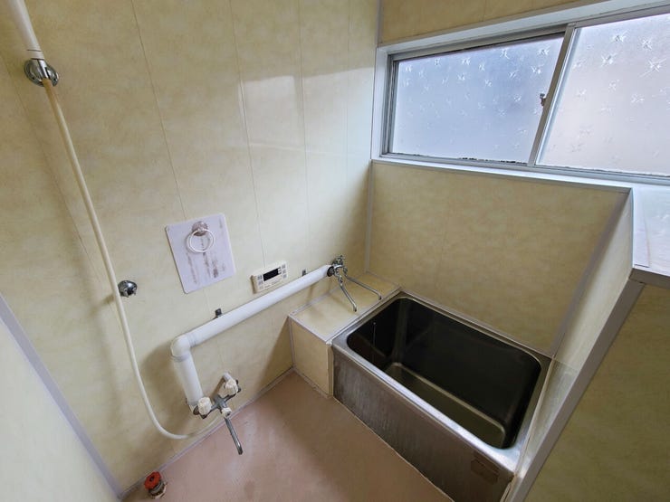 室内(2026年1月)撮影
◎本日案内可能◎
湿気の溜まりやすい浴室も小窓付きで換気ができます。