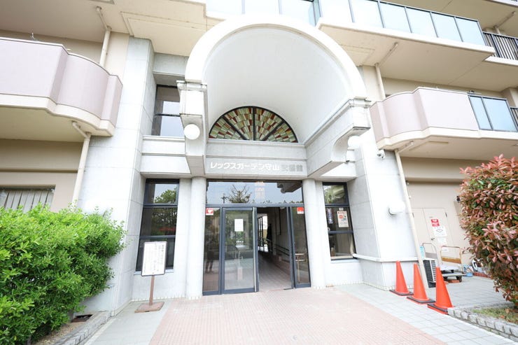 マンション入口