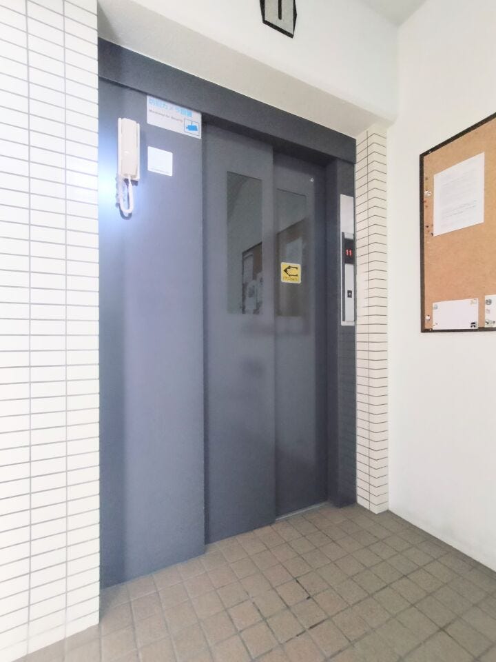 エレベーター