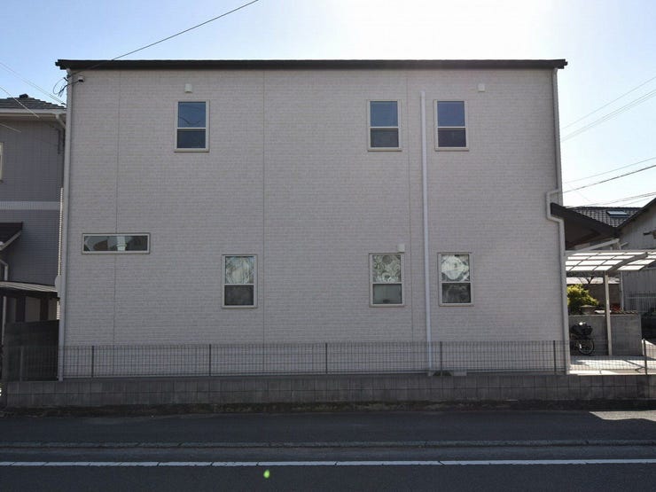 外観を北側より撮影