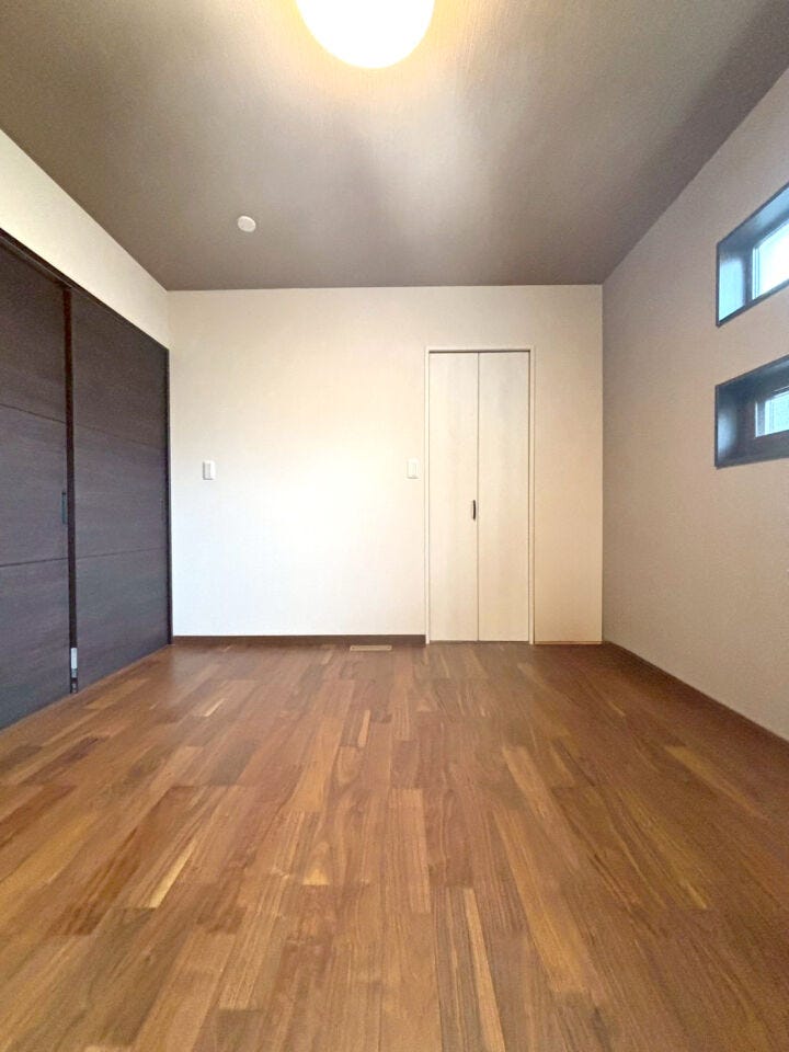 小倉南区葛原東 令和2年築の築浅中古戸建て♪なかやしき施工の注文住宅♪駐車場3台分♪買物便利な立地♪