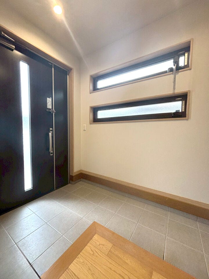 小倉南区葛原東 令和2年築の築浅中古戸建て♪なかやしき施工の注文住宅♪駐車場3台分♪買物便利な立地♪