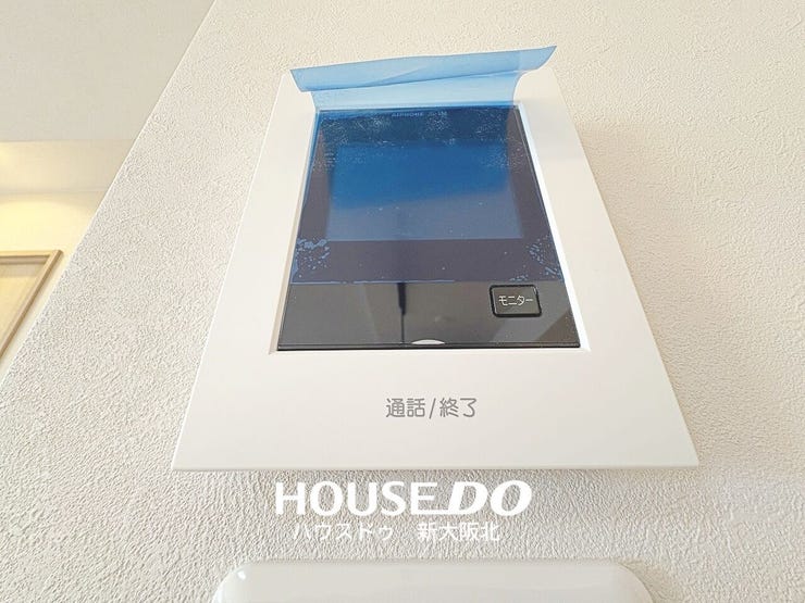 ■モニター付きインターホンは来客が誰かを確認してから応答できるので、一人暮らしや高齢者・小さな子どもがいるご家庭でも安心です!