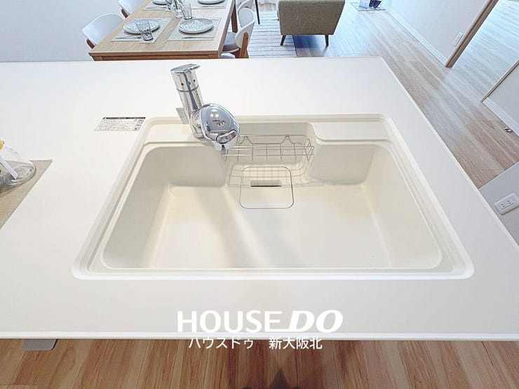 ■いつでもおいしく綺麗なお水をお飲みいただけるよう、浄水器を兼ね備えております!