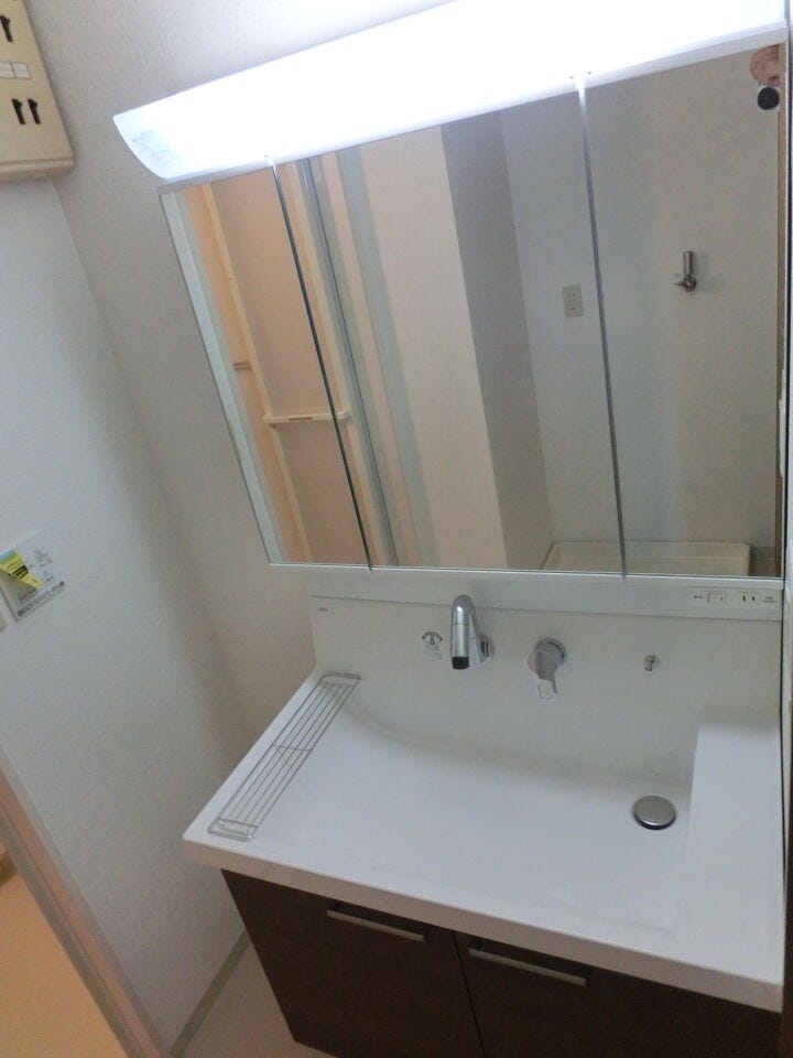 【洗面所】2025年8月 洗面化粧台新品交換