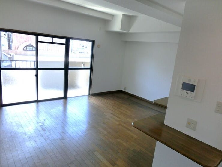 【リビング】カウンターキッチンで見渡せます