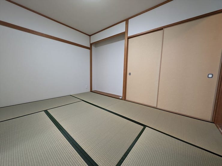 客間として、お子様のお昼寝スペースとしてお使いいただけます♪