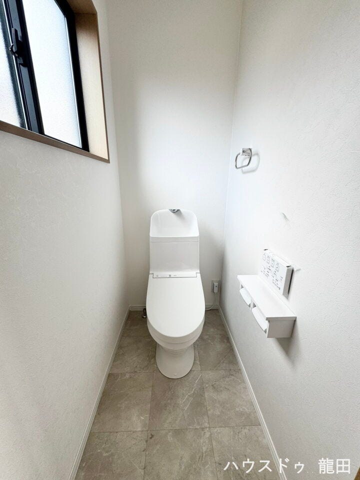 ■□■トイレ■□■
2F