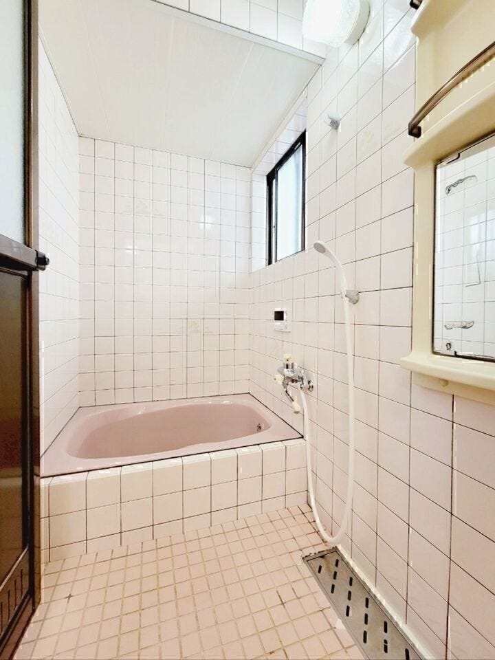 シンプルな浴室です!