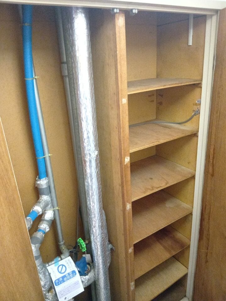 シューズボックス