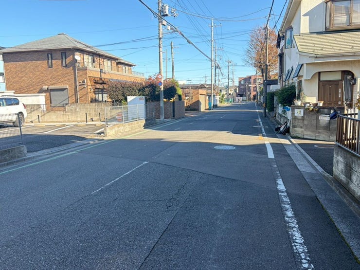◇ご案内方法◇
ご来店いただかなくても、現地待ち合わせ・自宅、最寄りまでの送迎サービスで柔軟に対応!周辺環境や他にも見たい物件もあわせてご案内できます!