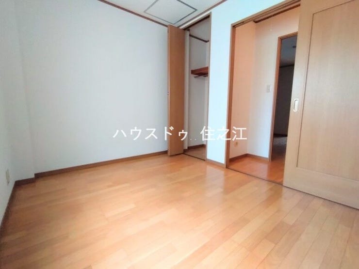 お子様の遊び場やお昼寝、来客用などライフスタイルに合わせてご使用できます