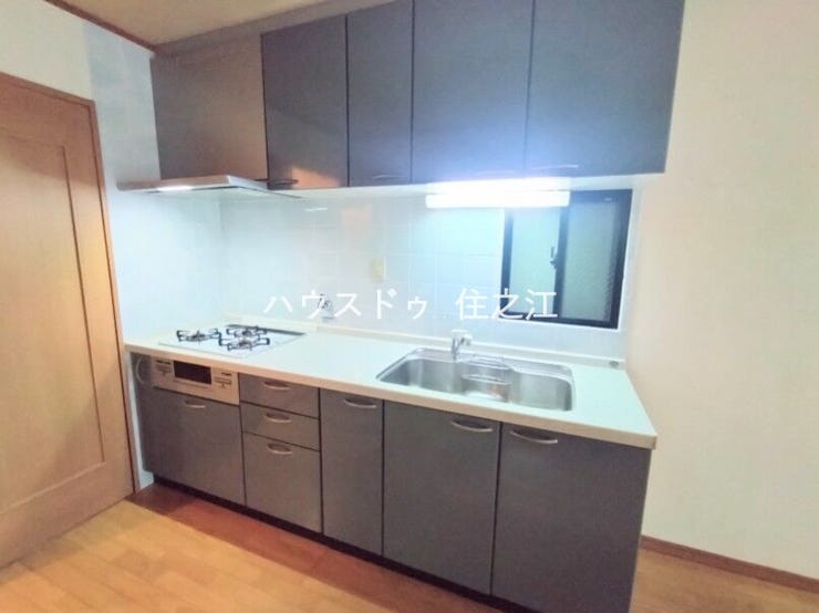シンクも広めでお料理はもちろん食器洗いもしやすいですよ