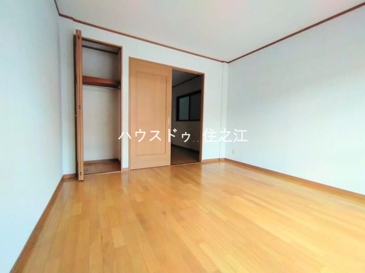 十分な広さが確保されております。主寝室やお子様のお部屋としてもおすすめ