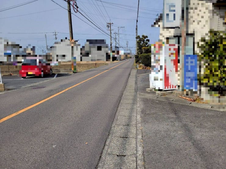 北側前面道路 西方面