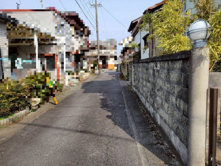 西側前面道路 北方面