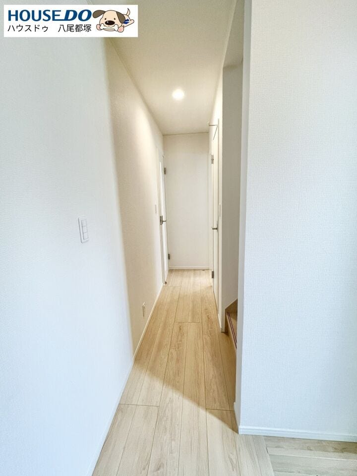 玄関から繋がる廊下です♪