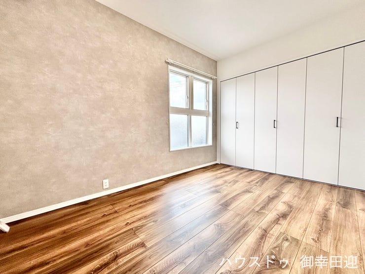 ■2階6.0帖洋室■心からリラックスできる静けさ、上質な眠りで、毎日をリセットします。明日への活力を養う空間です。