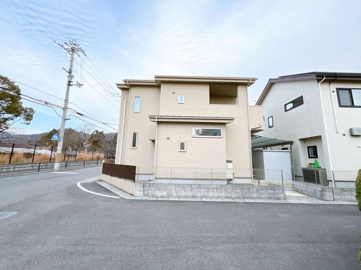 静かな住宅地でのんびりと生活できます◎