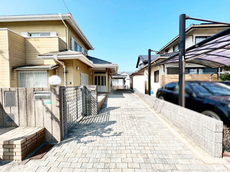 【庭付】モニター付きインターホン♪ウッドデッキ♪バリアフリー♪トイレ2ヶ所♪閑静な住宅街♪