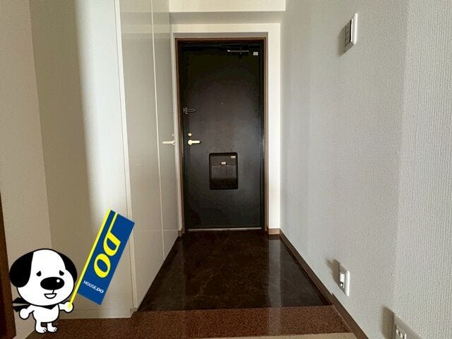 家族の絆を深める、温かい玄関デザイン。