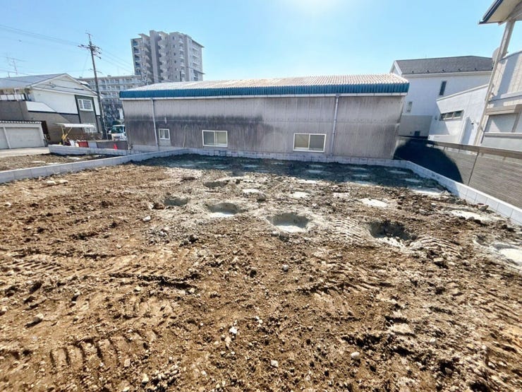 完成前の物件購入が不安な方は、同じ建築会社の別物件を内覧することで
物件の雰囲気を確認できます!
ハウスドゥ小牧店は即対応が可能です!ぜひご相談ください!