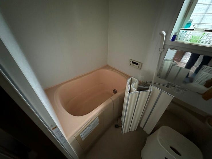 窓付で明るい浴室