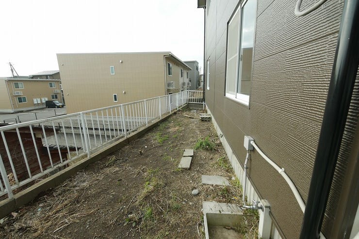 ちょっとしたガーデニングが楽しめる庭