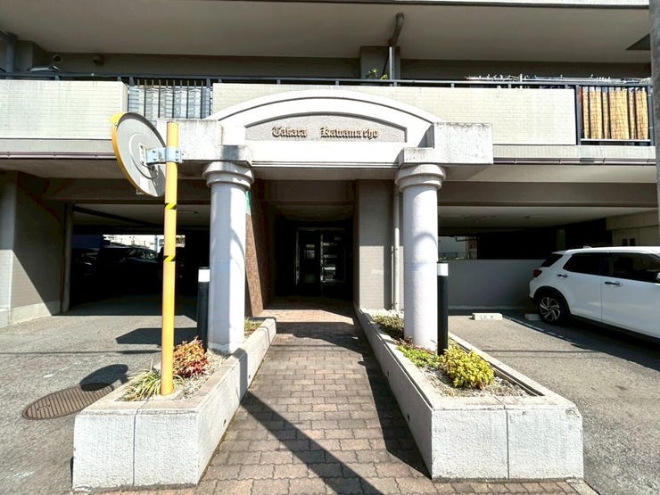 花壇もきれいに整備されています♪