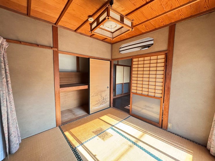 【2F 南西和室】
4.5帖
〇押入