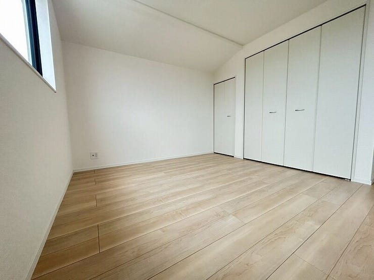 開放感のある明るい洋室♪